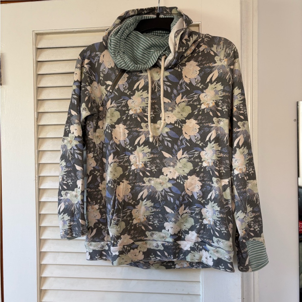 AMPERSAND AVE Floral Gray Pullover Hooded Sweatshirt Double Hood Medium